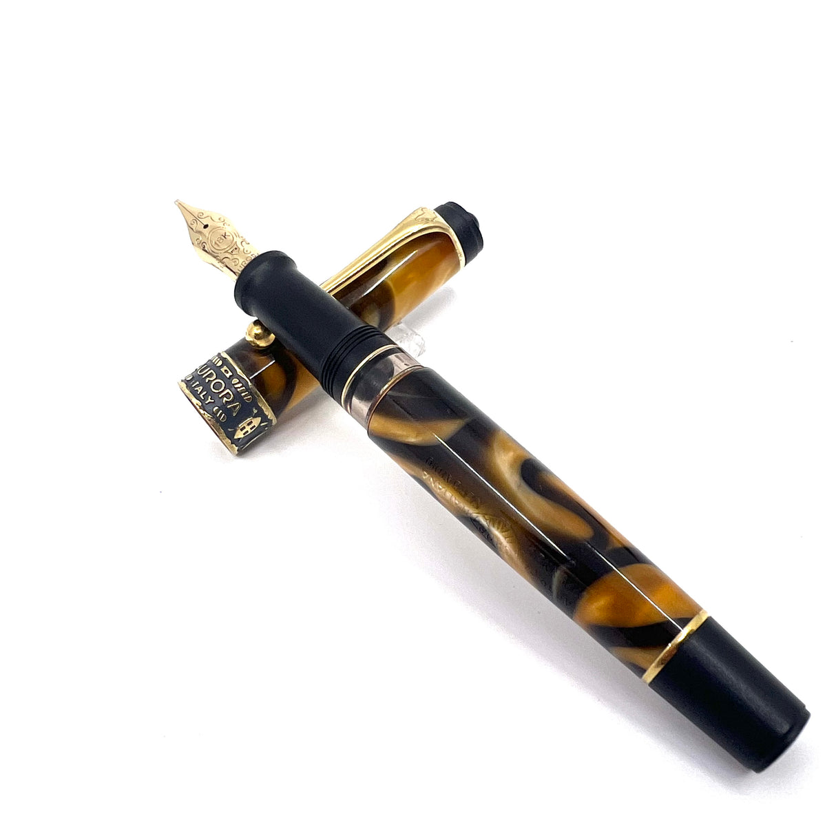 Aurora Afrika Limited Edition Fountain Pen #3365 - ITALIC 18kt Gold Nib