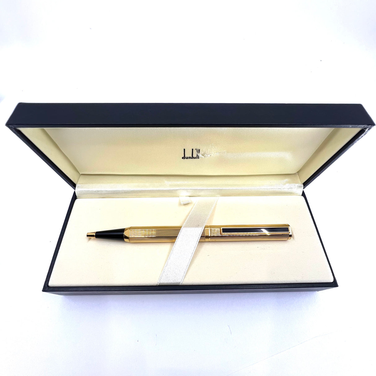 Alfred Dunhill Ball Pen Heavy Gold Plated 20 microns - A true Classic one of the best of Dunhill - circa 2005