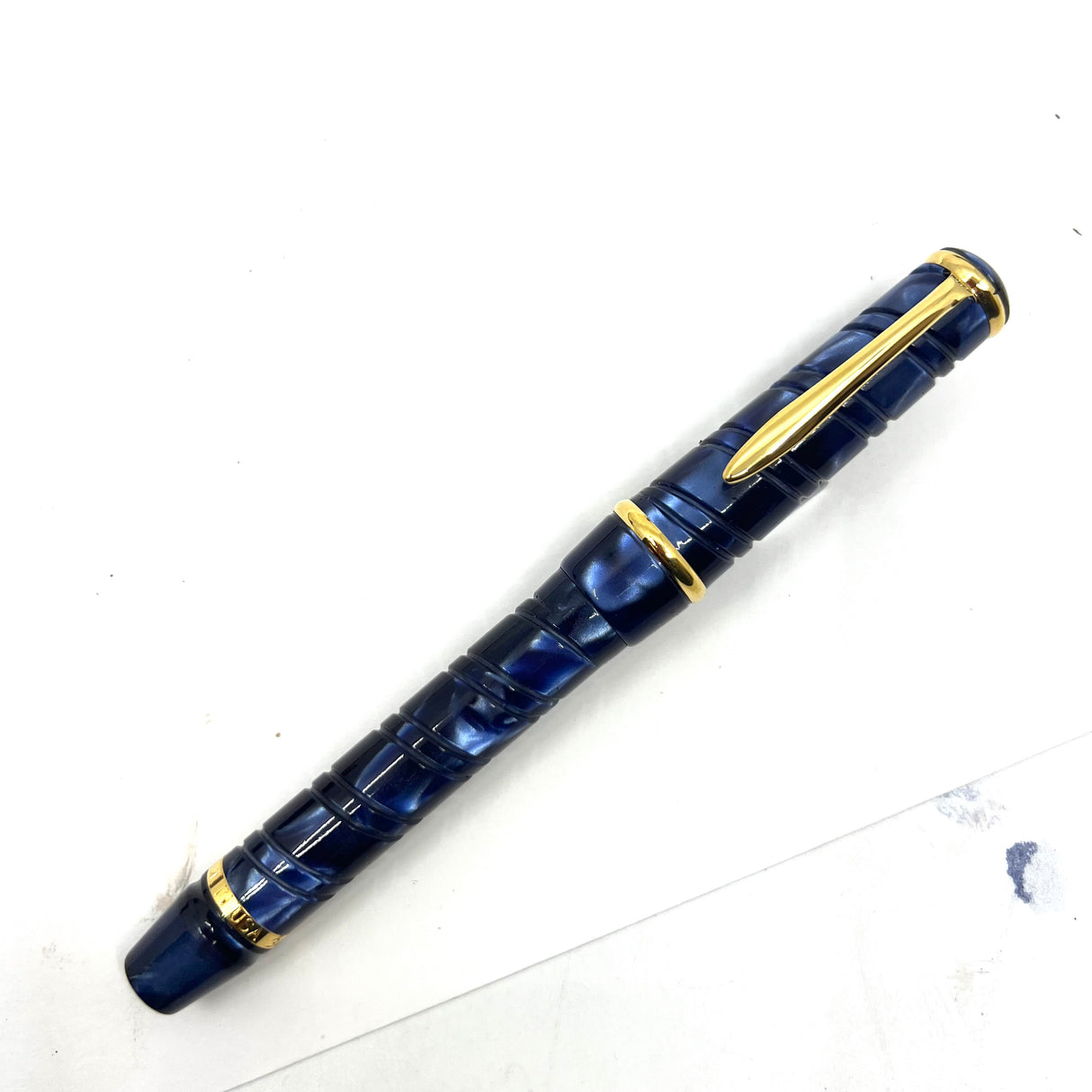 Bexley Cable Twist Collection Blue Pearl 347/1000 Limited Edition Fountain Pen