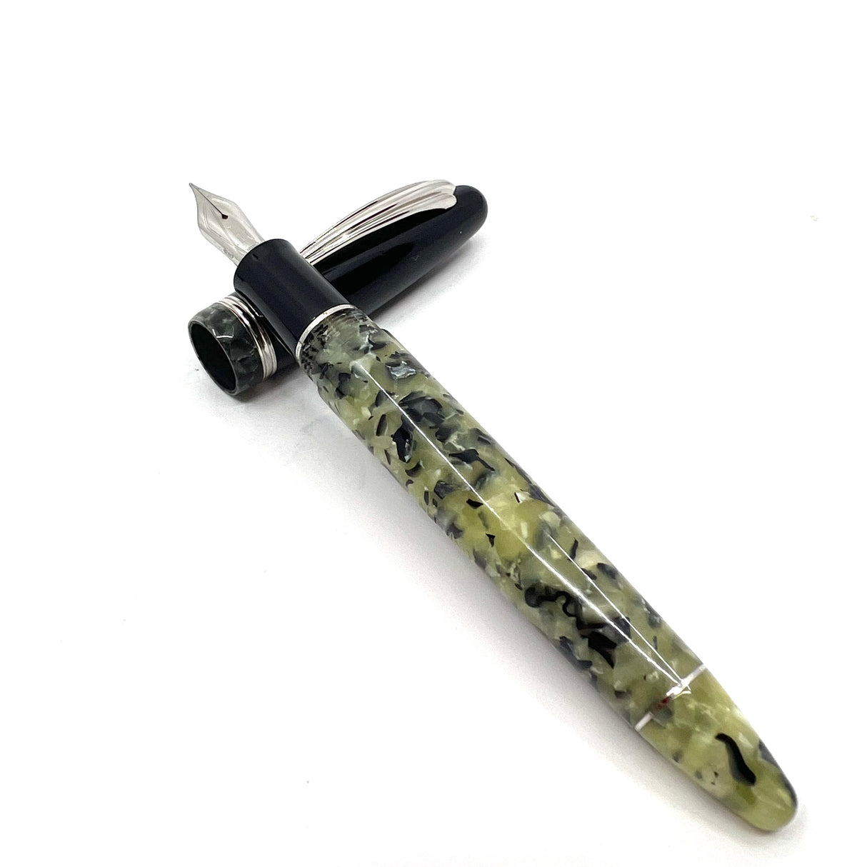 Nettuno (Italy) Pearl & Black Fountain Pen