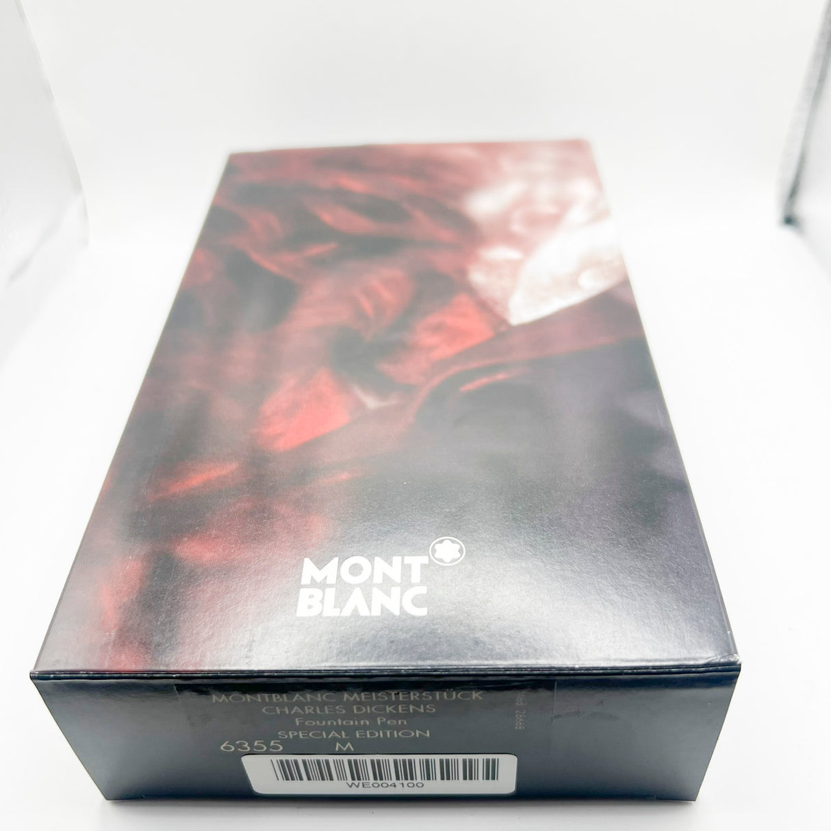 Montblanc Charles Dickens Writer Series Limited Edition Fountain Pen - Medium 18kt Gold Nib