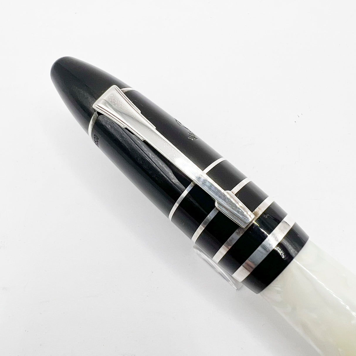 Montblanc F. Scott Fitzgerald Writer Series Limited Edition Fountain Pen - Medium 18kt Gold Nib