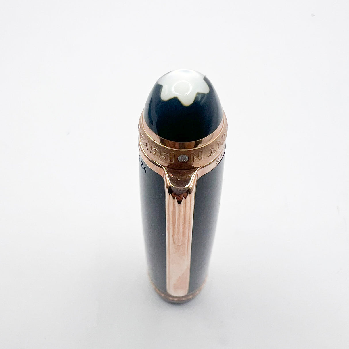 Montblanc Meisterstuck #146 LeGrand - 75th Anniversary Limited Edition Fountain Pen #0336/1924 - Medium 18kt Gold Nib