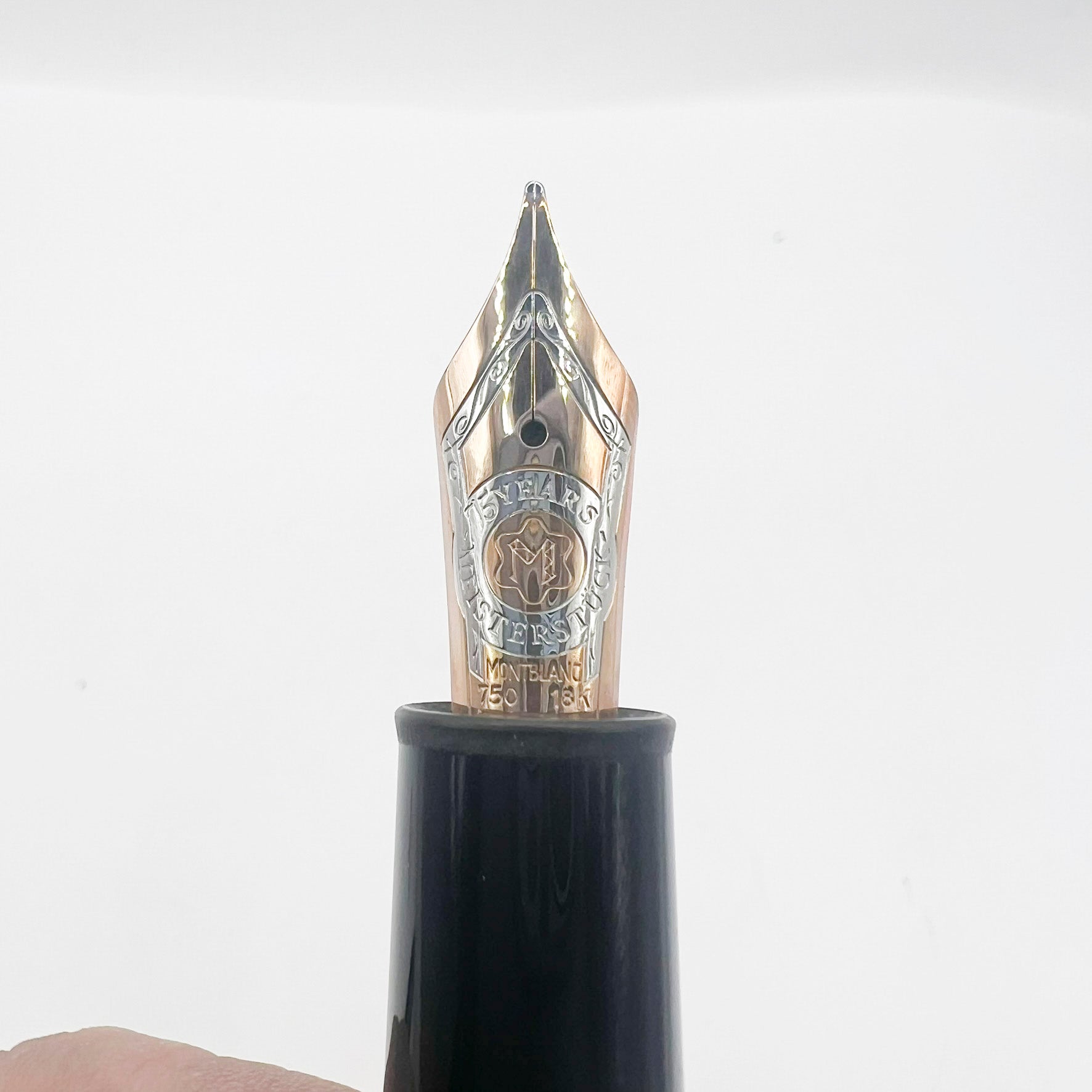 Montblanc Meisterstuck #146 LeGrand - 75th Anniversary Limited Edition Fountain Pen #0336/1924 - Medium 18kt Gold Nib