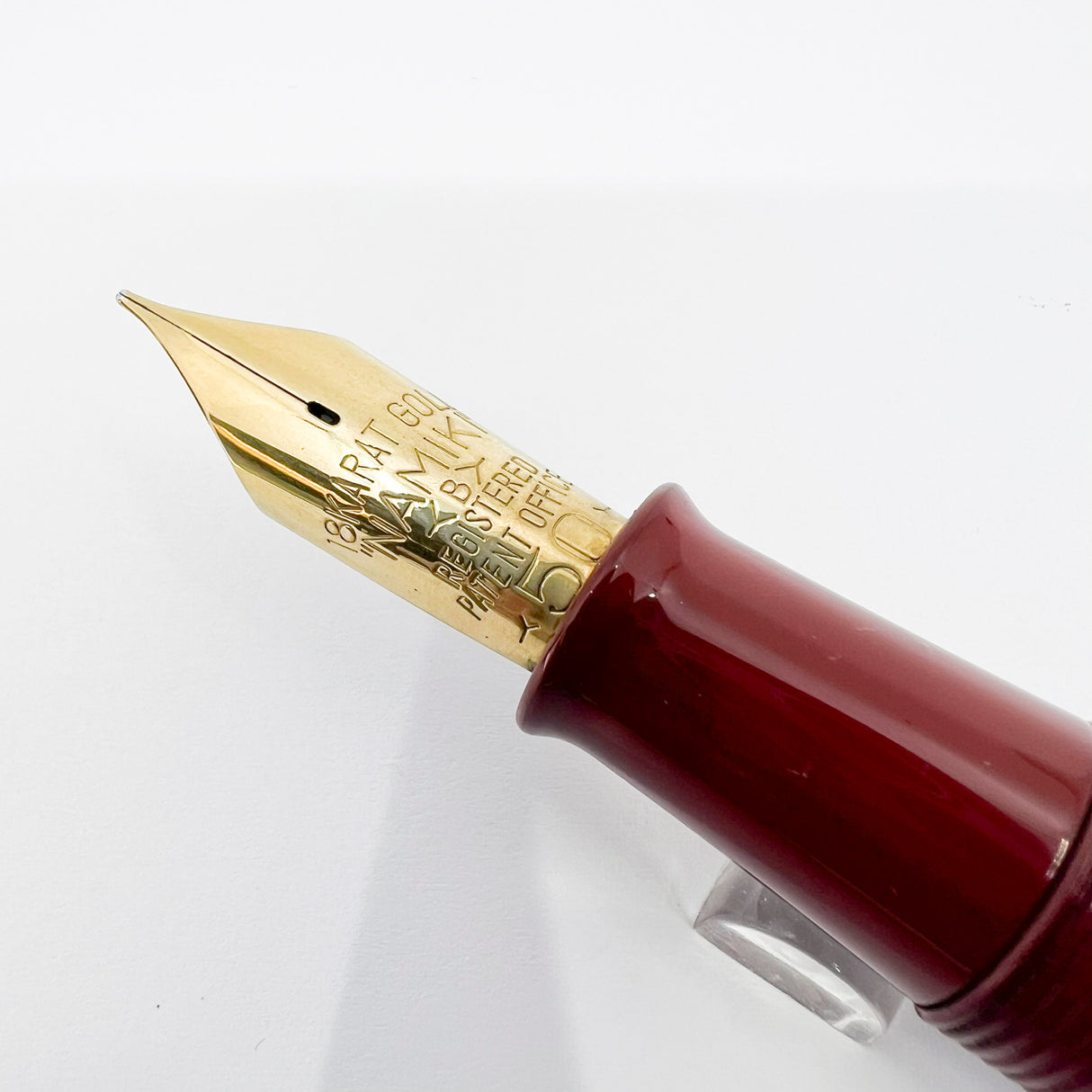Pilot Namiki Emperor Red Urushi Fountain Pen - Broad 21 kt Gold Nib - Circa 1996