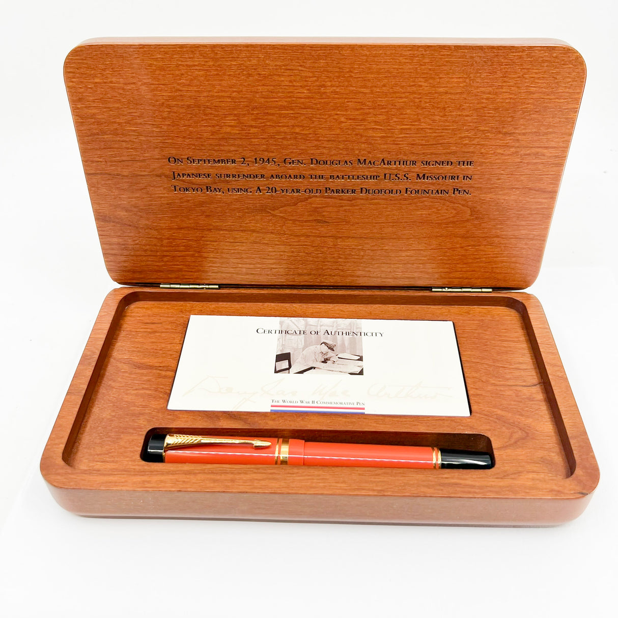 Parker Duofold  Douglas MacArthur Centennial (Largest Size) Limited Edition Fountain Pen   - Fine 18kt Gold Nib