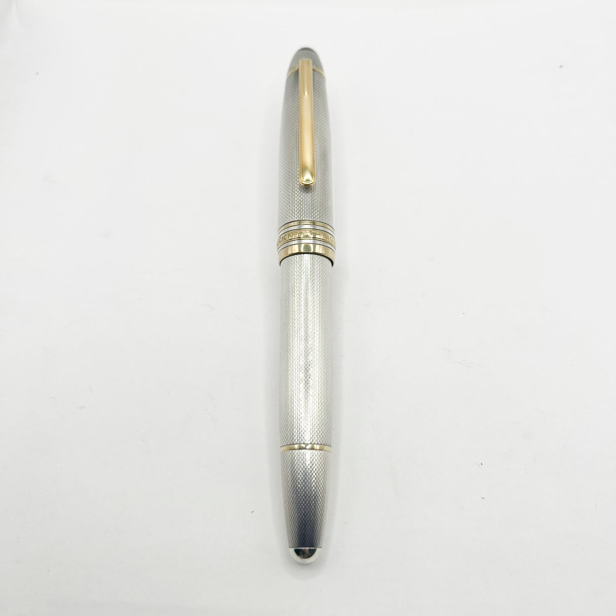 Montblanc Meisterstück Solitaire LeGrand Barleycorn Sterling Silver  #146S Fountain Pen - Flexible Fine 18kt Gold Nib
