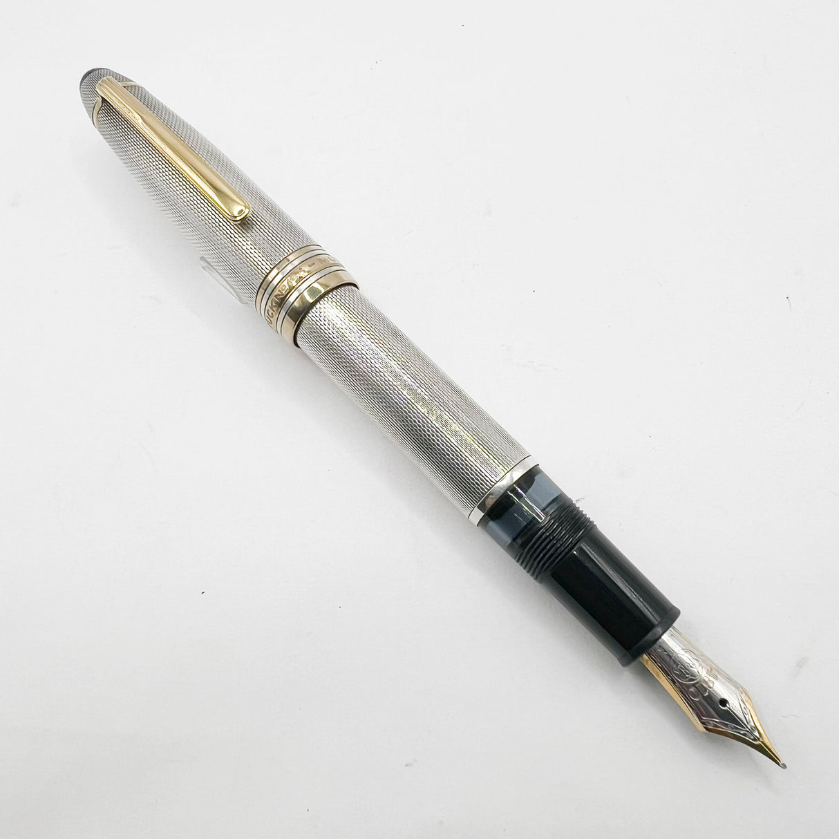 Montblanc Meisterstück Solitaire LeGrand Barleycorn Sterling Silver  #146S Fountain Pen - Flexible Fine 18kt Gold Nib