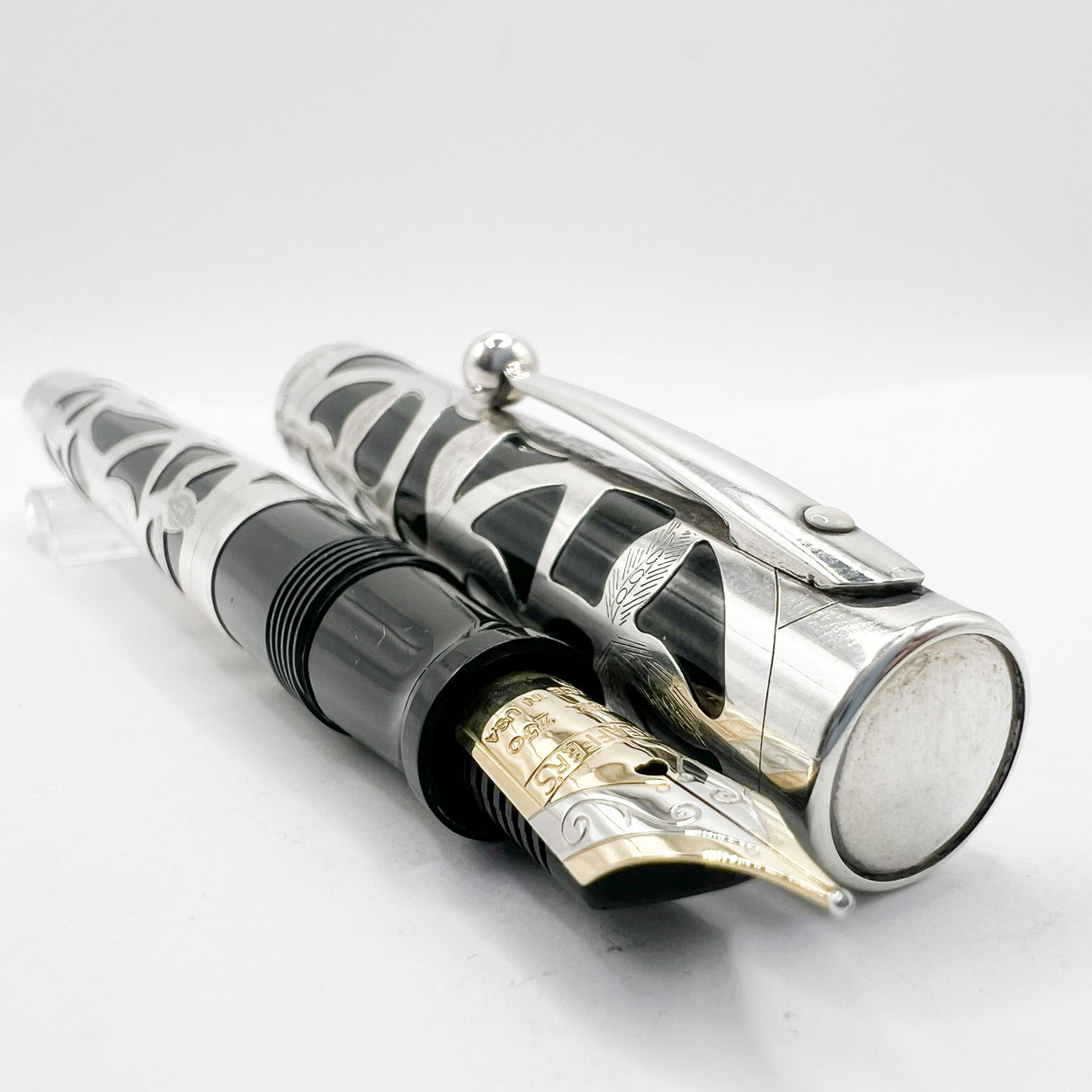 Sheaffer Nostalgia Sterling Silver Filigree Fountain Pen - Flexible Fine 18kt Gold Nib