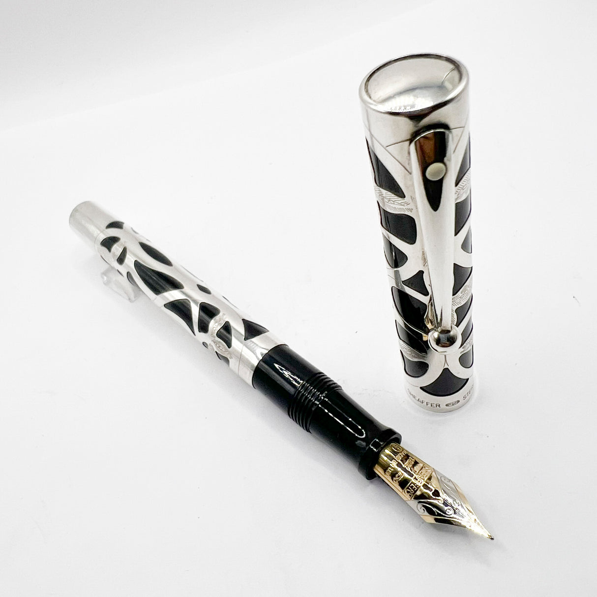 Sheaffer Nostalgia Sterling Silver Filigree Fountain Pen - Flexible Fine 18kt Gold Nib