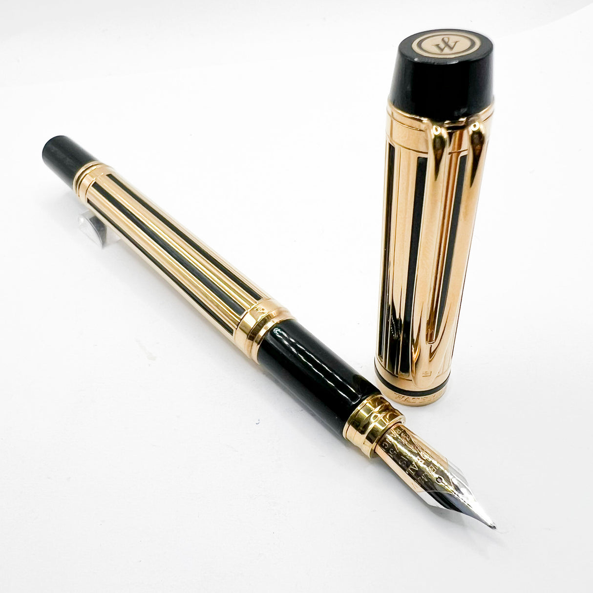 Waterman Night & Day Gold-Plated Fountain Pen - Medium 18kt Gold Nib