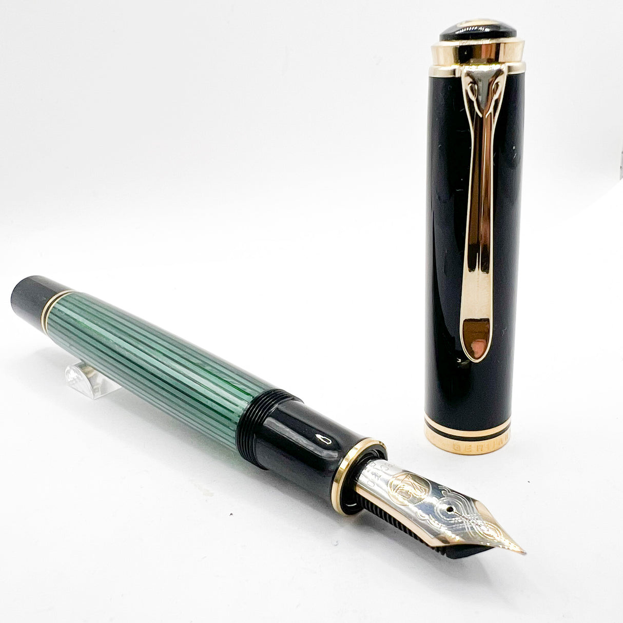 Pelikan Early Souveran M1000 Green Striped Barrel/Black Cap Fountain Pen - Extra Fine 18C Gold Nib