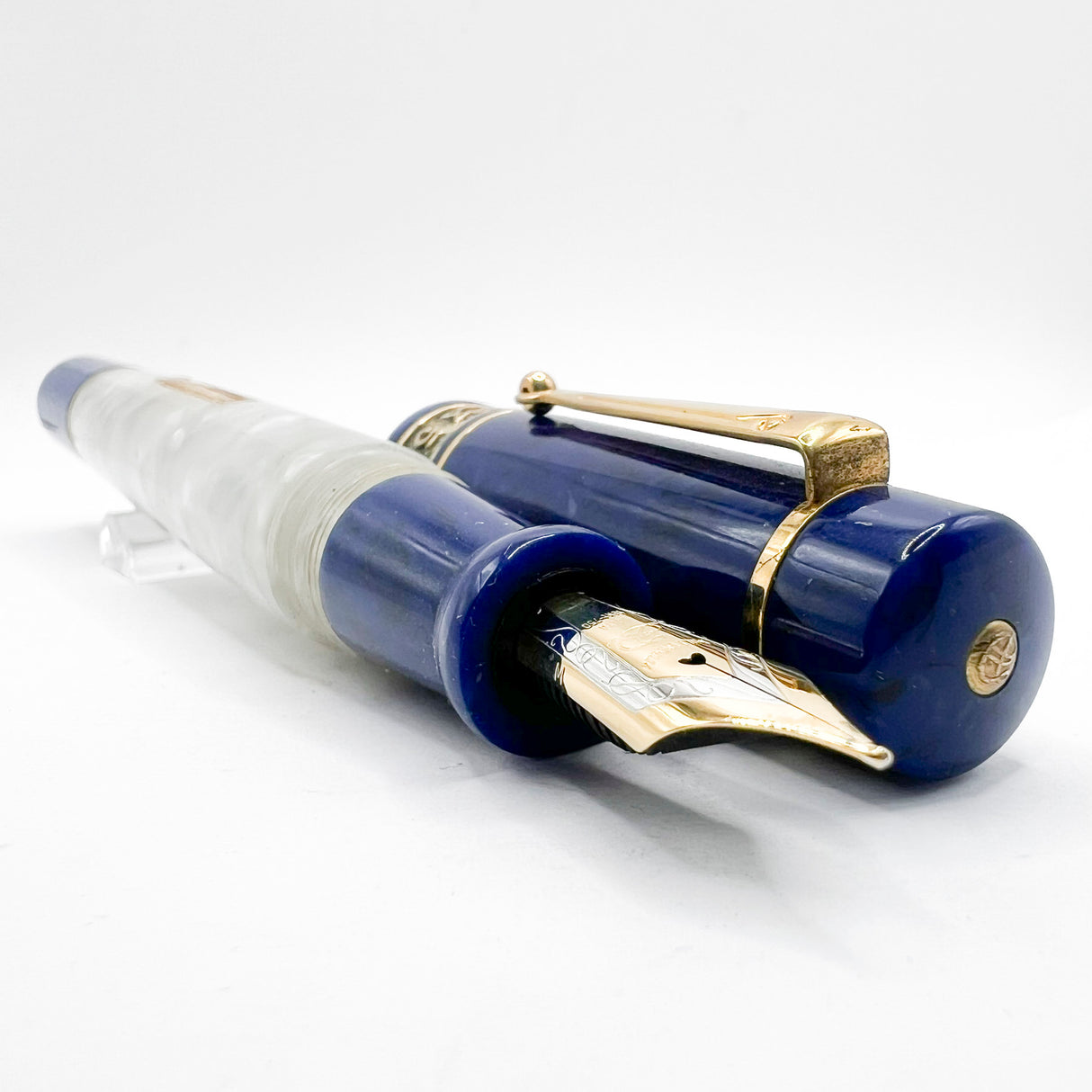 Delta Israel 50th Anniversary Gold Vermeil & Resin Limited Edition Fountain Pen - Medium 18kt Gold Nib