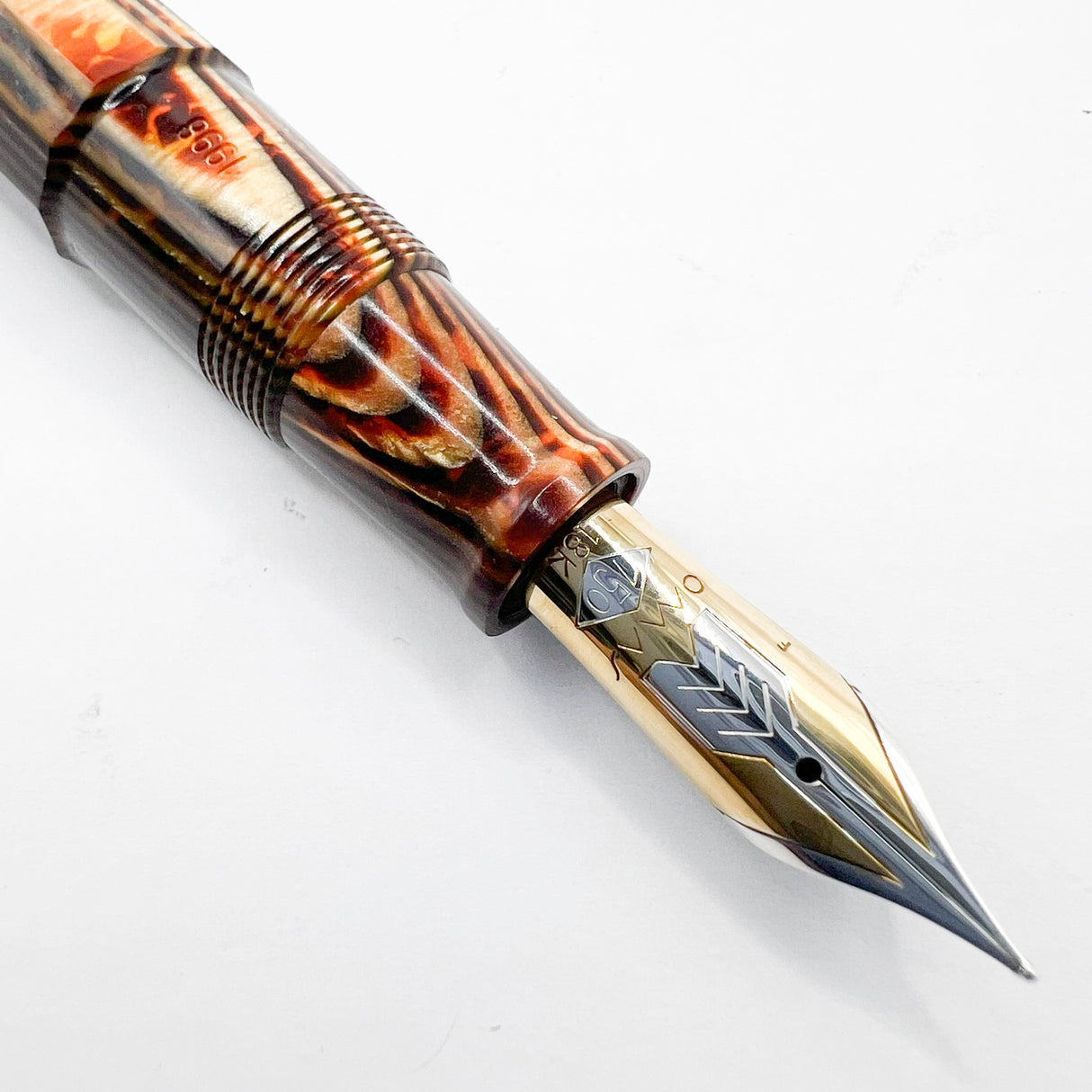 OMAS Arte Italiana Paragon Facetted Fountain Pen - Bronze Arco Celluloid Barrel/Vermeil Cap - Fine 18kt Gold Nib