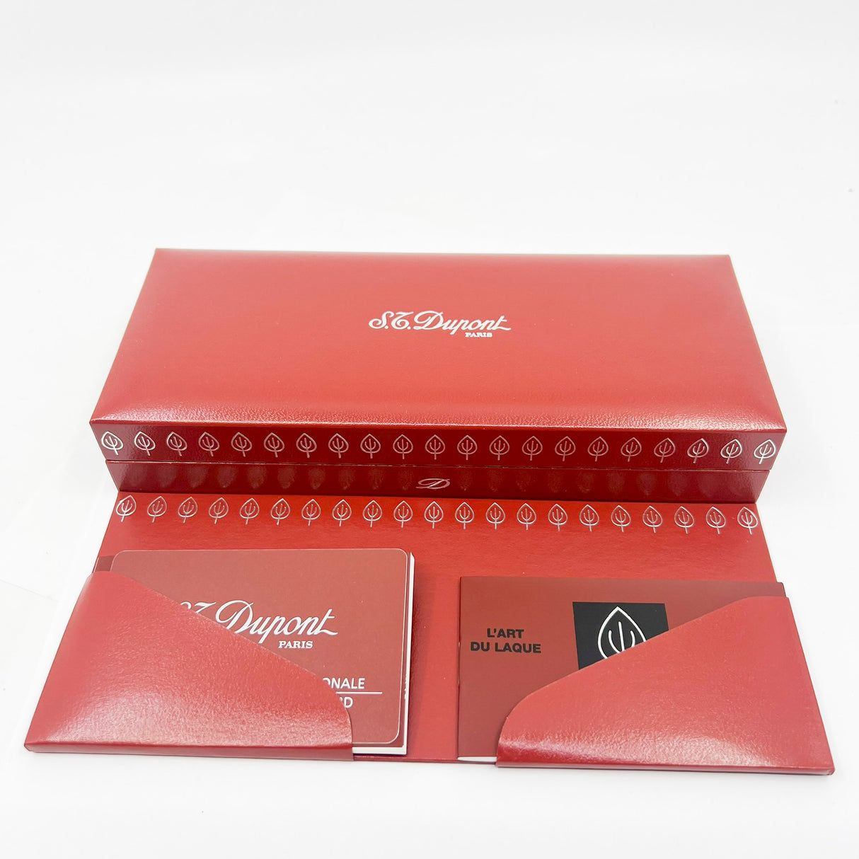 S. T. Dupont Grand Orpheo Theme Placed Midnight Blue Lacquer Fountain Pen - Fine 18kt Gold Nib