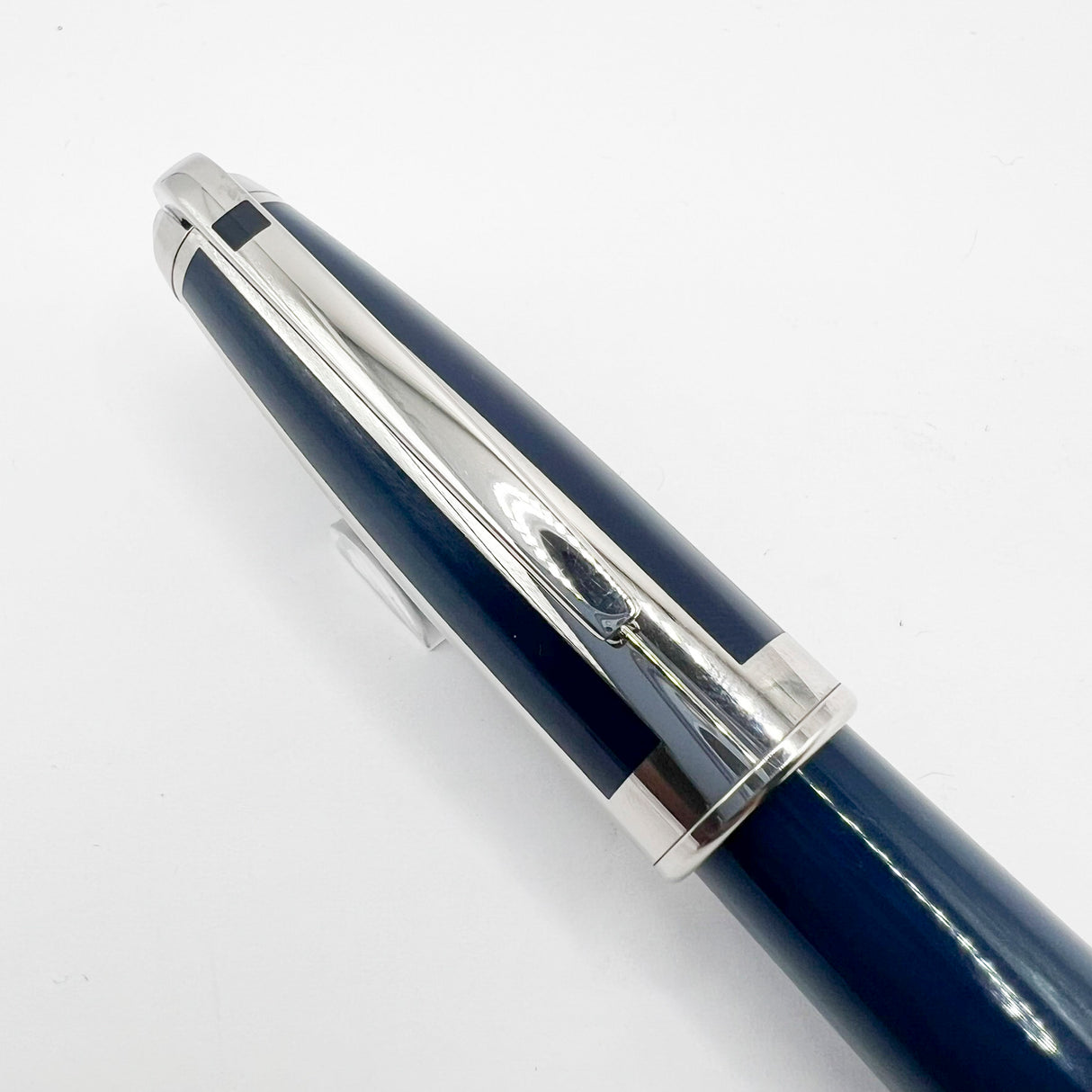 S. T. Dupont Grand Orpheo Theme Placed Midnight Blue Lacquer Fountain Pen - Medium 18kt Gold Nib