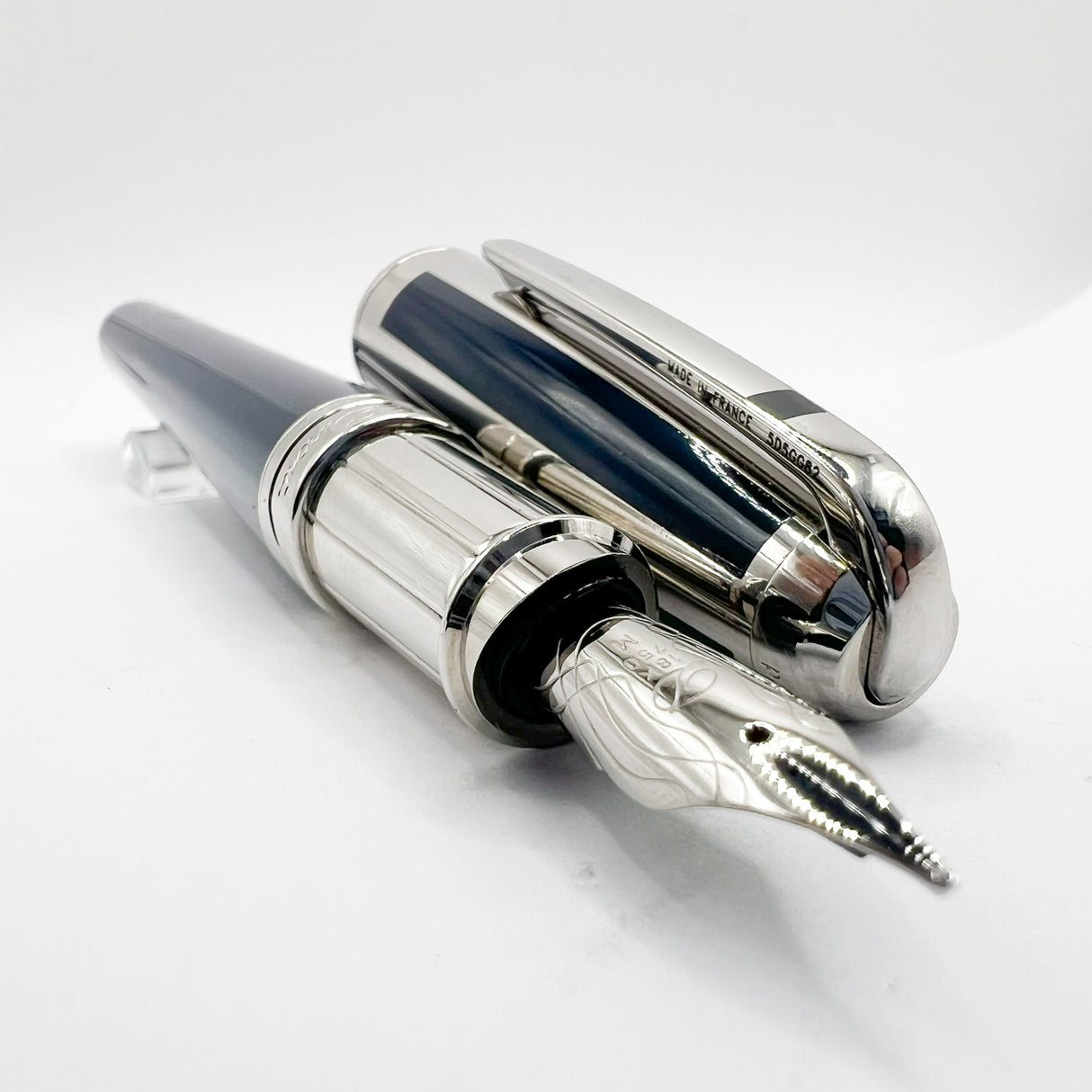 S. T. Dupont Grand Orpheo Theme Placed Midnight Blue Lacquer Fountain Pen - Medium 18kt Gold Nib