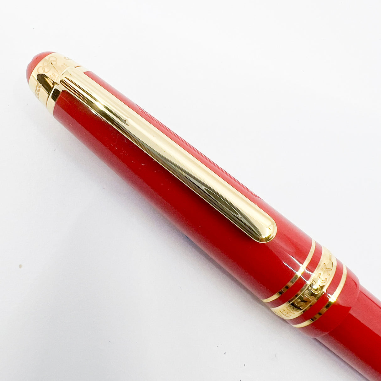 Montblanc Meisterstuck x Olympic Heritage Paris 1924 Midsize Ballpoint - Honors the origins (1924) of the Meisterstuck with a collection inspired by the spirit of the Olympic Games Paris 1924