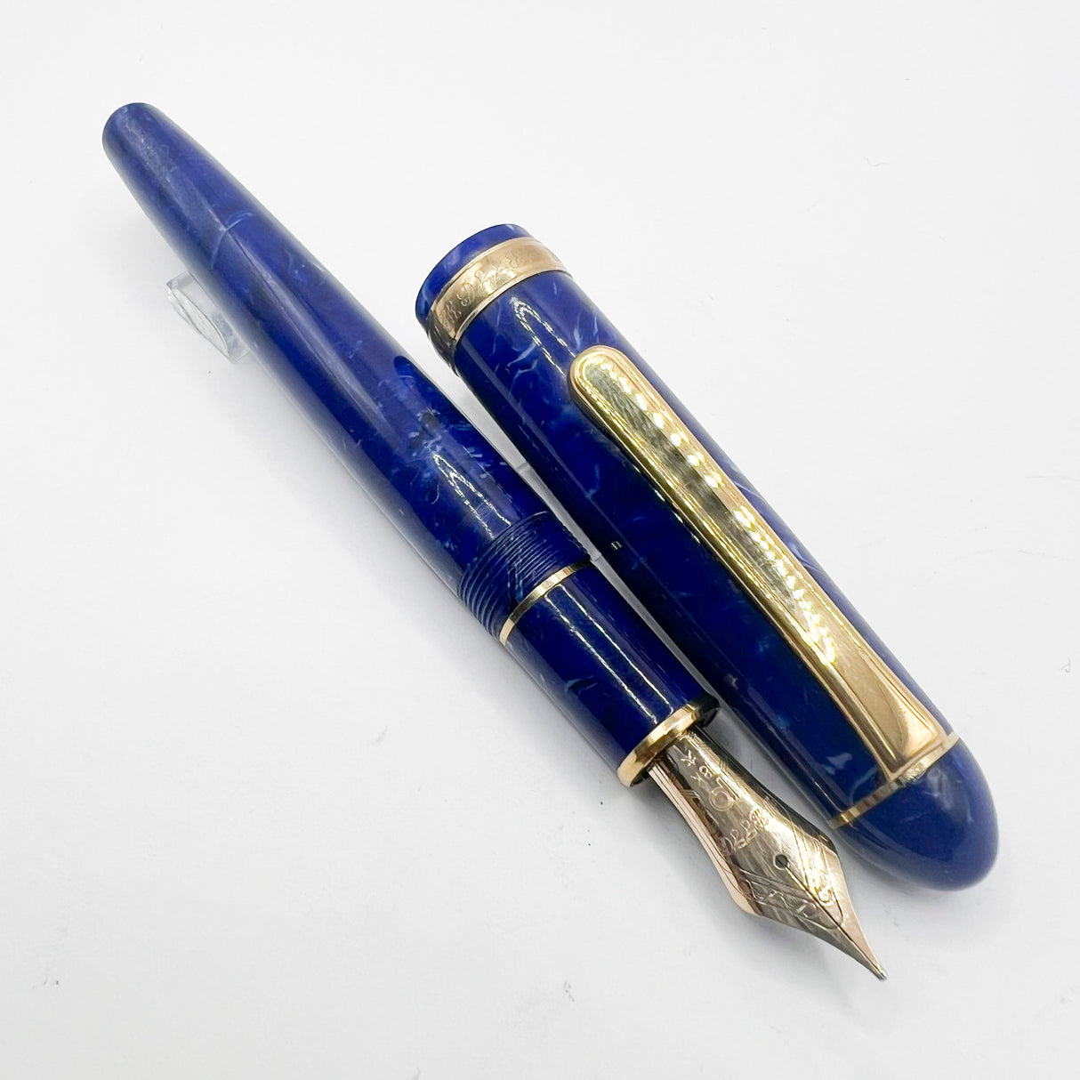 Platinum 3776 Century Celluloid Midnight Ocean Blue Fountain Pen - Broad 18kt Gold Nib