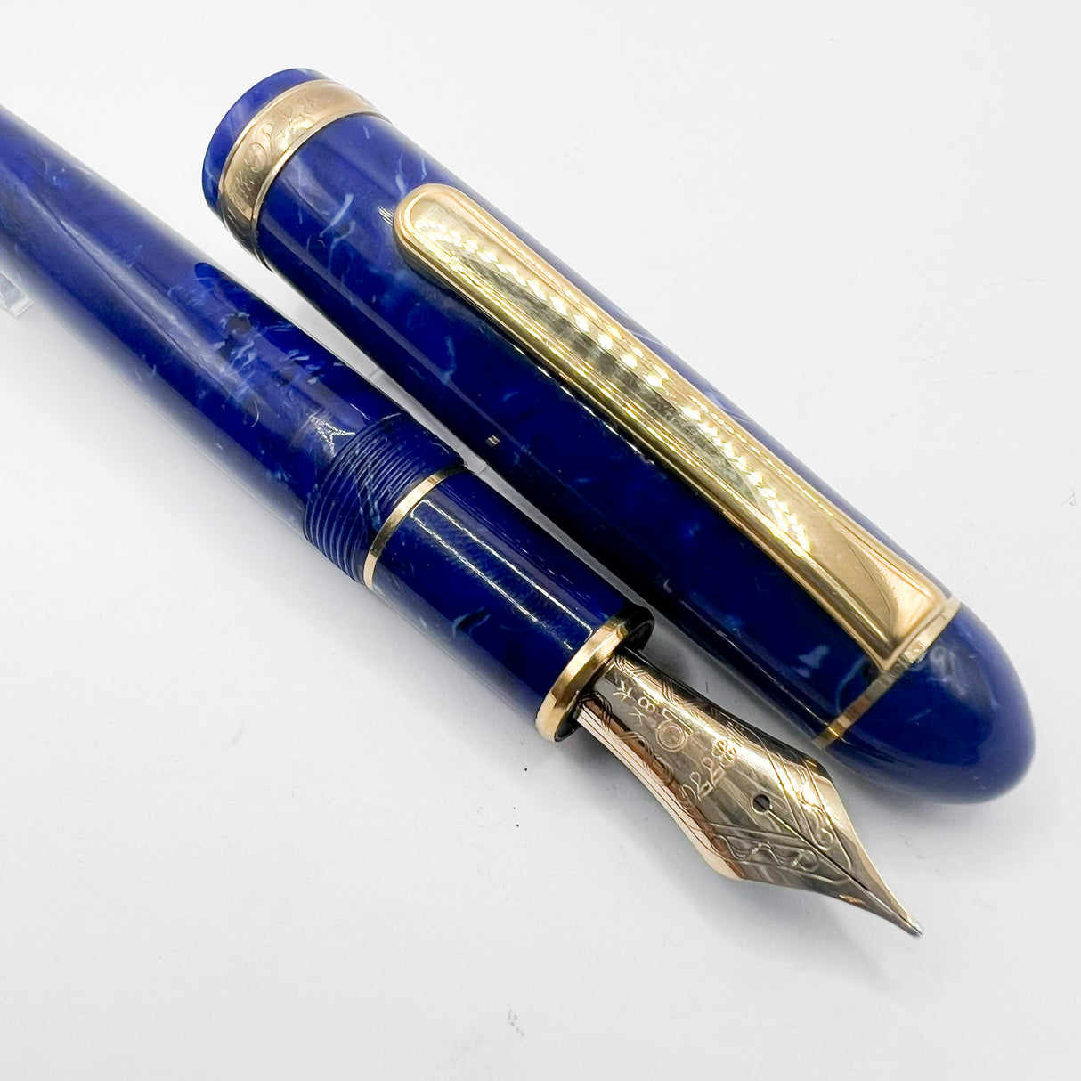 Platinum 3776 Century Celluloid Midnight Ocean Blue Fountain Pen - Broad 18kt Gold Nib