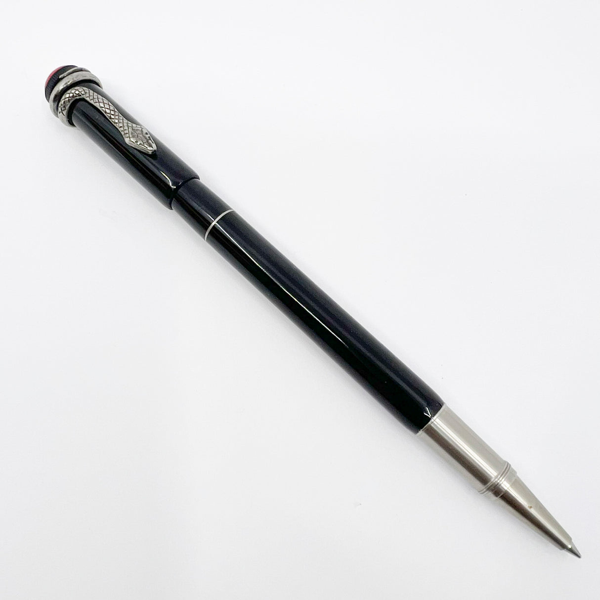 Montblanc Heritage Rouge et Noir Black Special Edition Rollerball