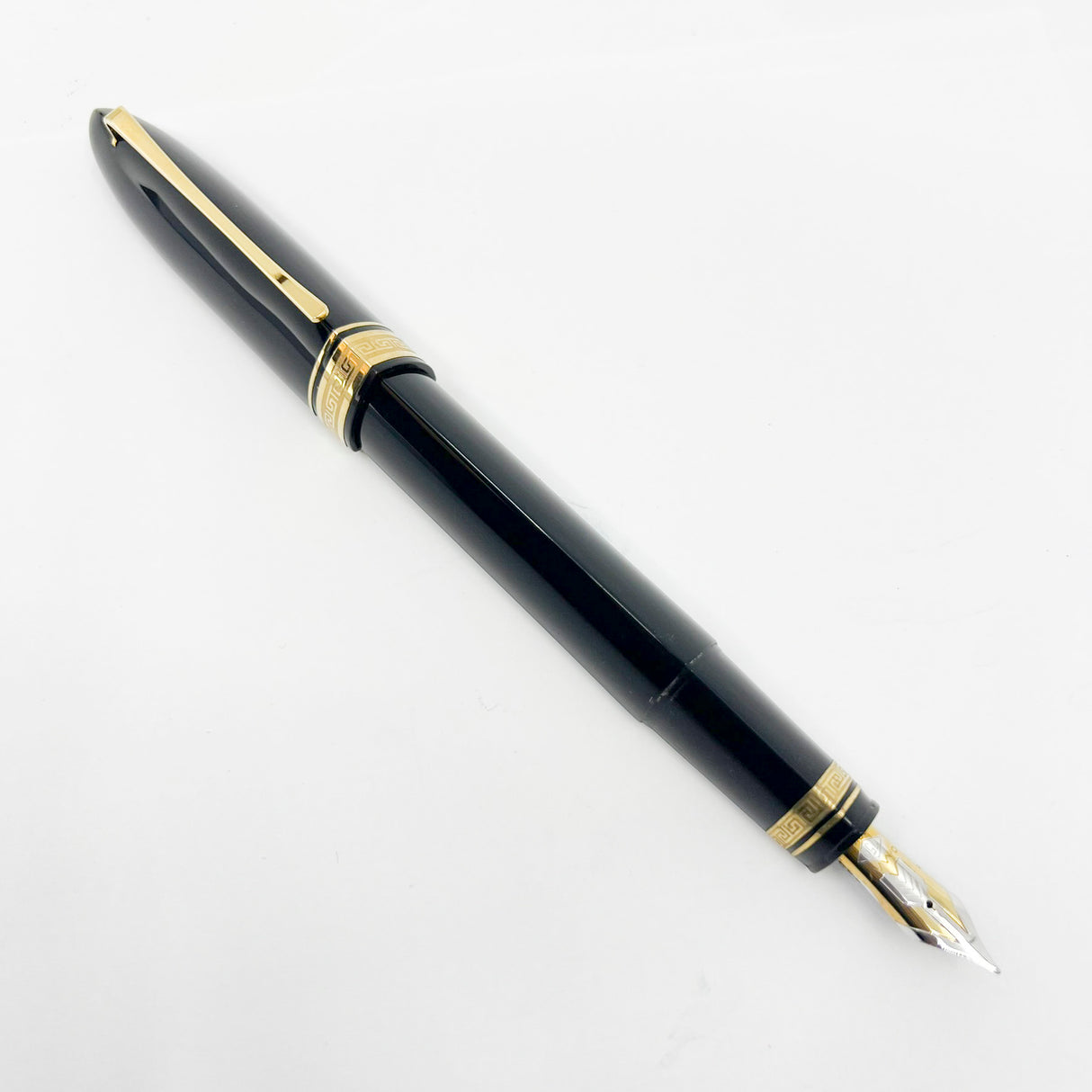 OMAS Blue/Black #360 Oversized Triangulated Fountain Pen - Fine 18kt Gold Nib