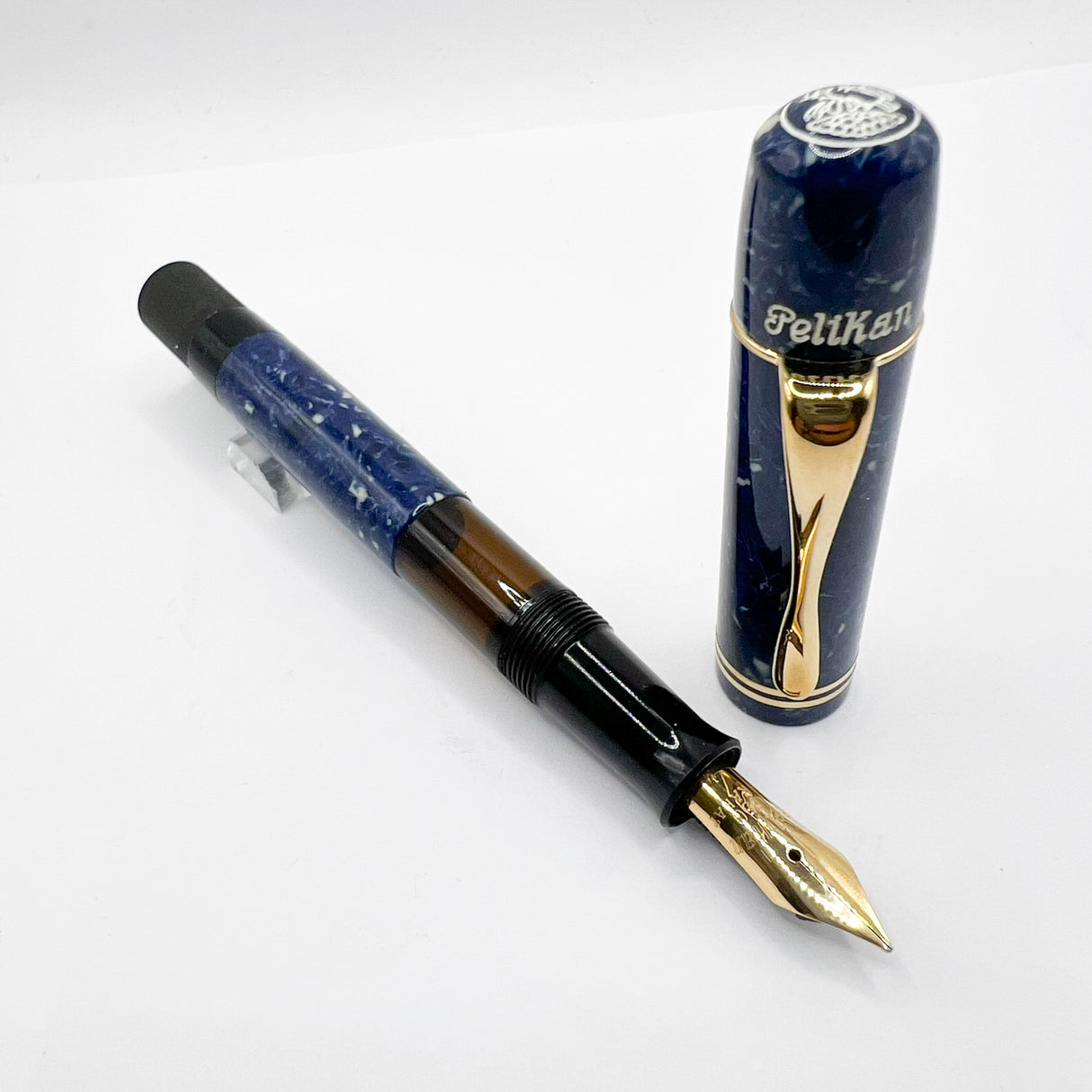 Pelikan Lapis Blue Celluloid (1935 Originals of their Time) Limited Edition Fountain Pen - Medium 18kt Gold Nib
