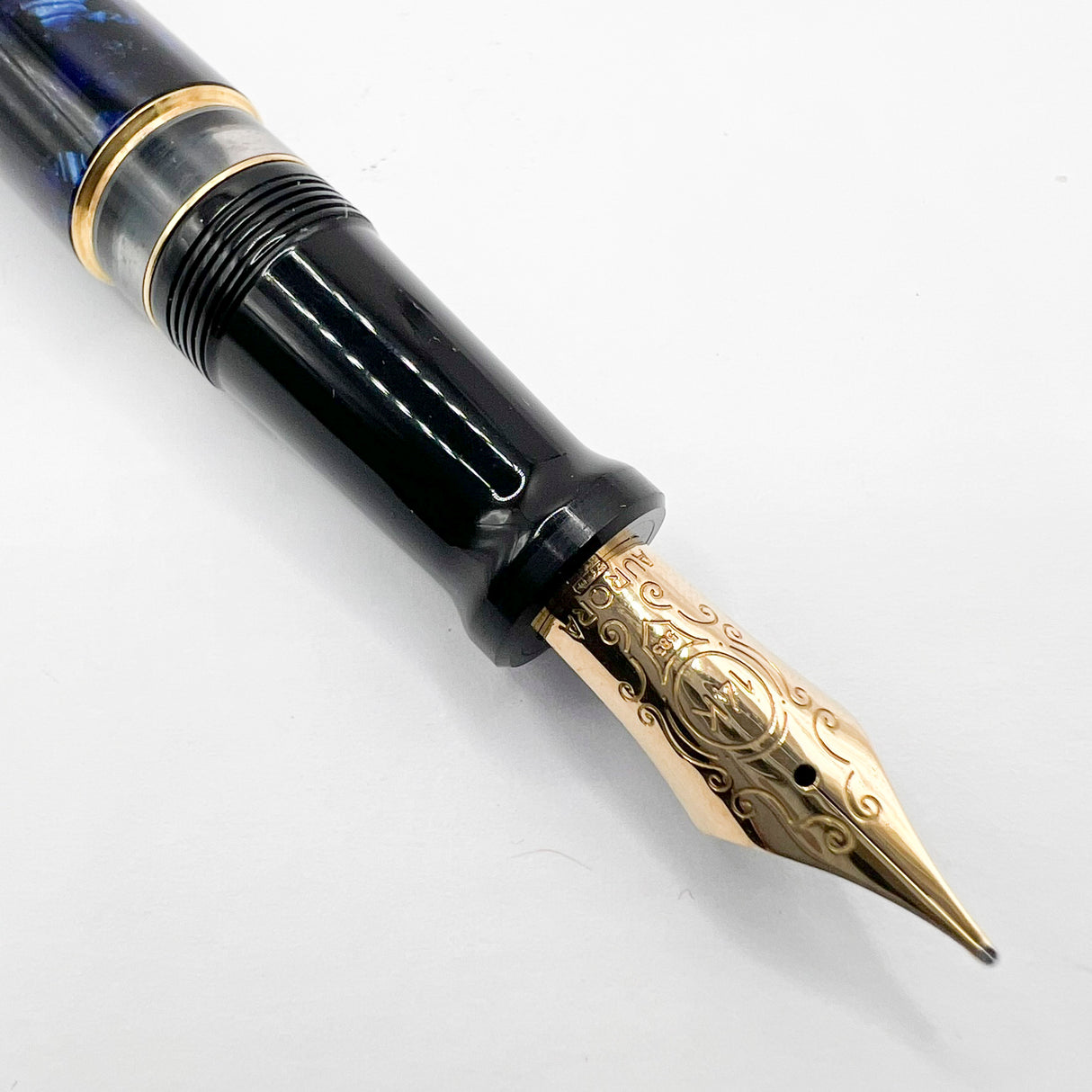 Aurora Optima Blue Marble Auroloide Fountain Pen - Medium 14kt Gold Nib