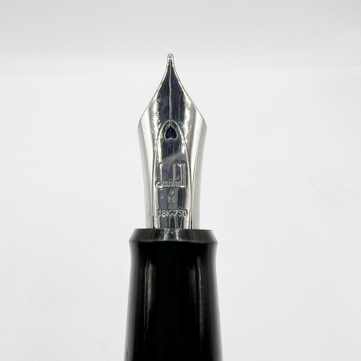 Dunhill AD2000 Brushed Stainless Steel Cross Hatch Design Fountain Pen - Medium 18kt Gold Nib (Leans to Fine)