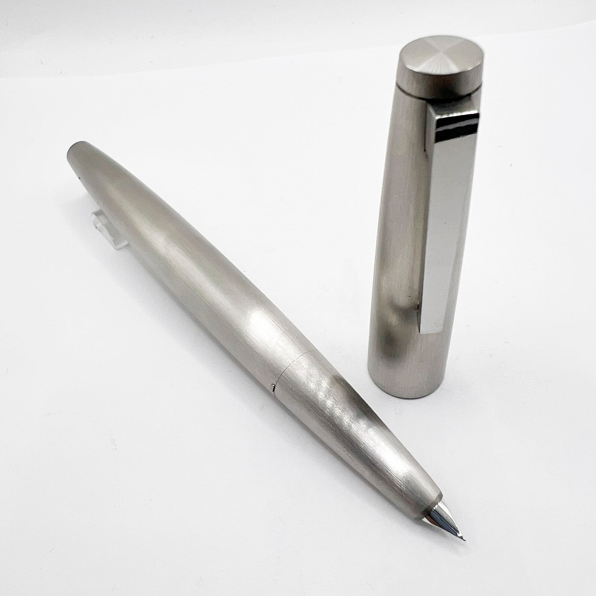 Lamy #2000 Matte Brushed Stainless Steel Fountain Pen - Fine 14kt Gold Nib