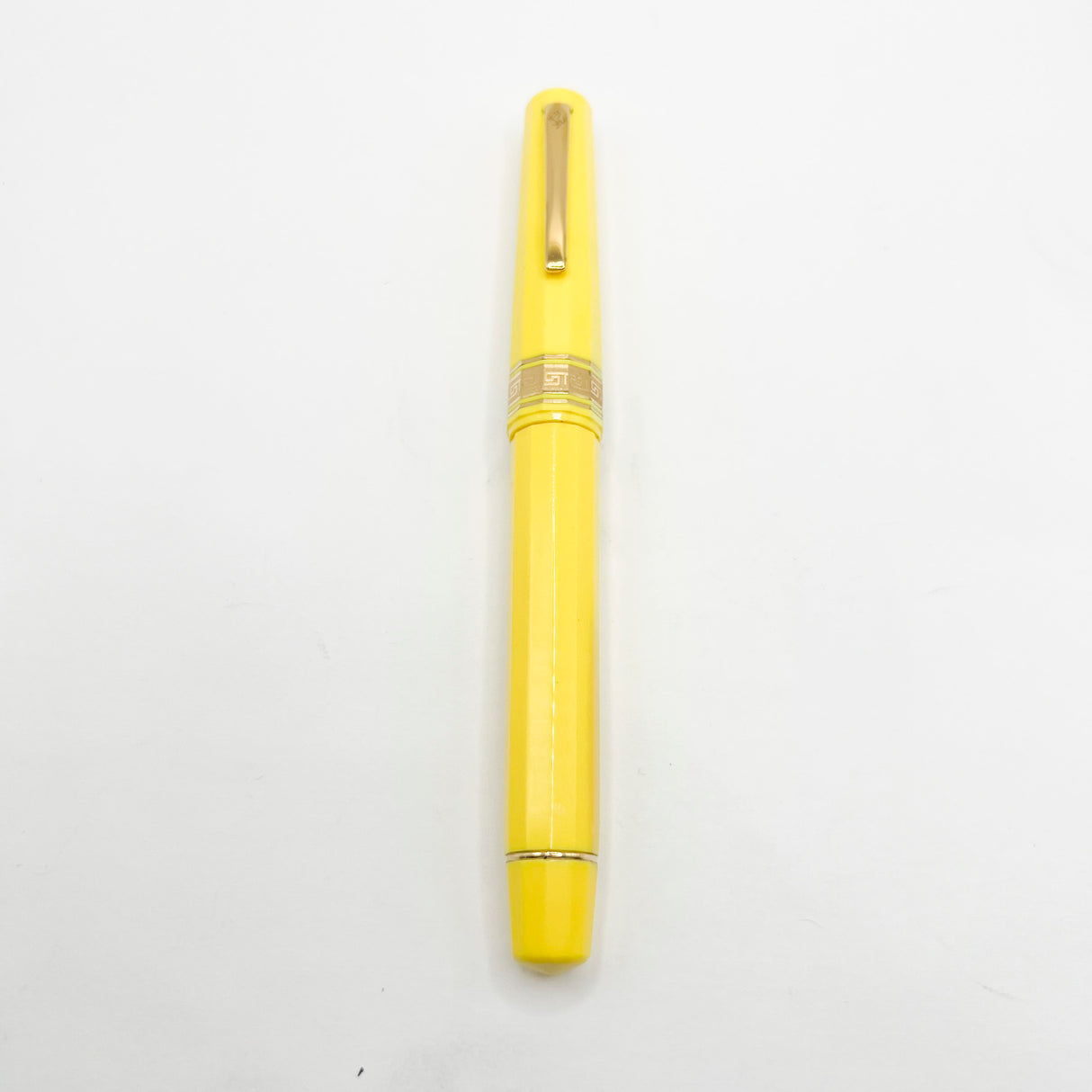OMAS for Ferrari/1990's - Ferrari Yellow Facetted Paragon Fountain Pen - Medium 18kt Gold Nib