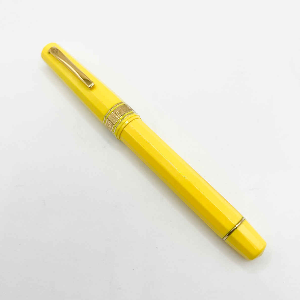 OMAS for Ferrari/1990's - Ferrari Yellow Facetted Paragon Fountain Pen - Medium 18kt Gold Nib