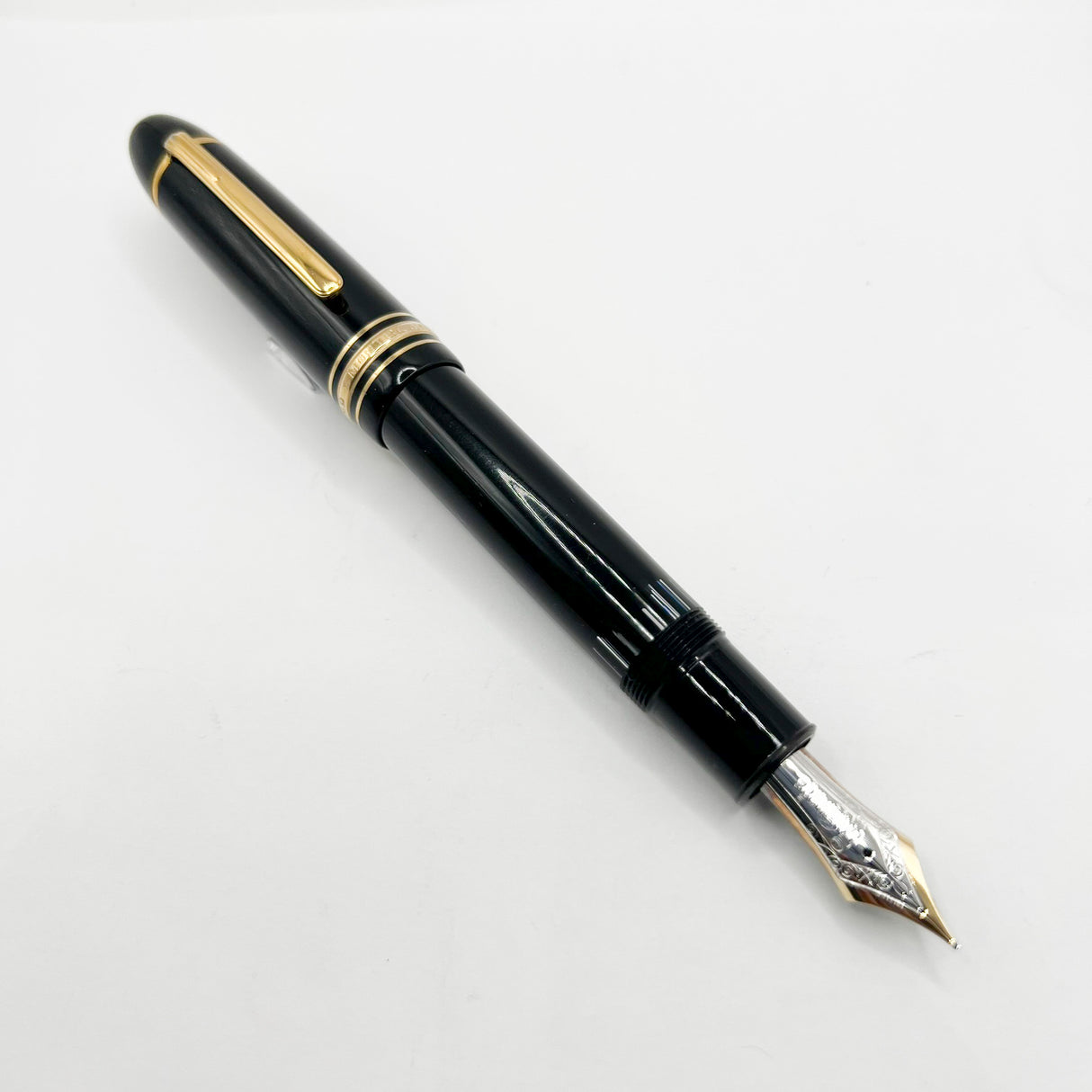 Montblanc Meisterstuck #149 (Largest) Fountain Pen - Semi-Flexible Fine 14C Gold Nib