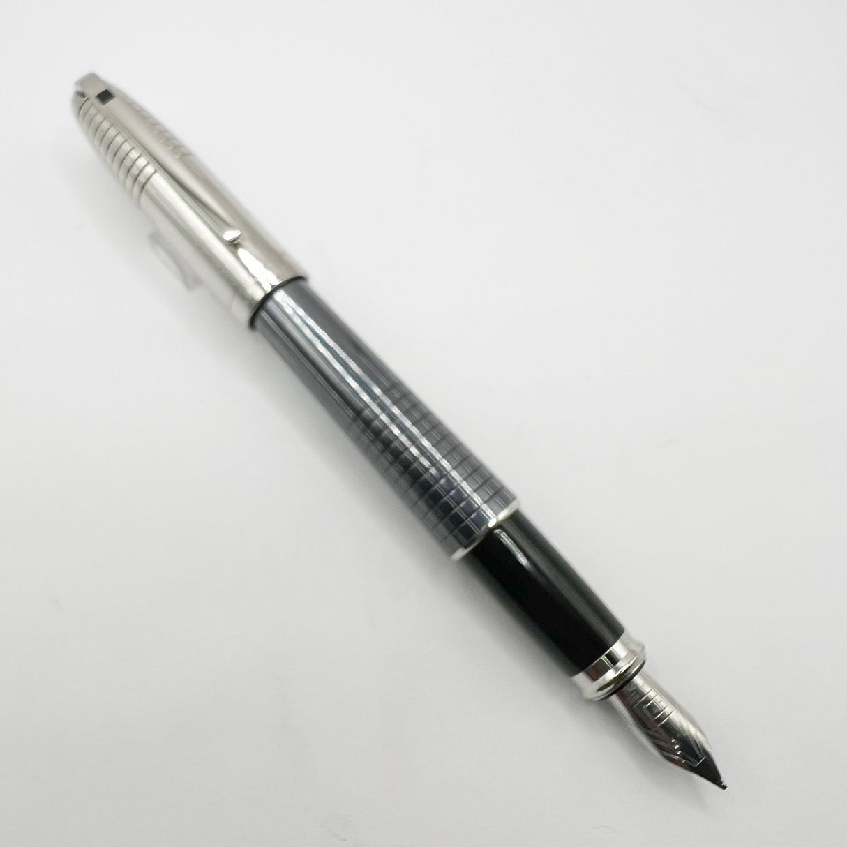 S.T. Dupont Fidelio Fountain Pen - Medium 14kt Gold Nib