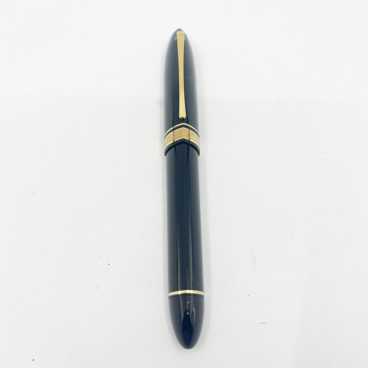 OMAS Blue/Black Overisized #360 Triangulated Fountain Pen - Extra Fine 18kt Gold Nib