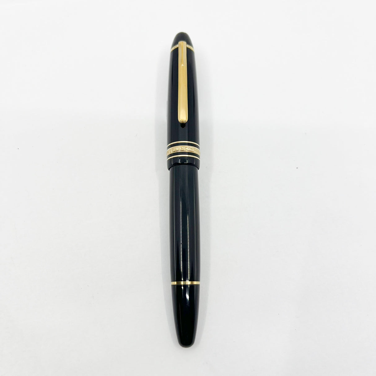 Montblanc Black Meisterstuck #146 LeGrand Fountain Pen - Extra Fine 14kt Gold Nib (Flexes to Broad Width)