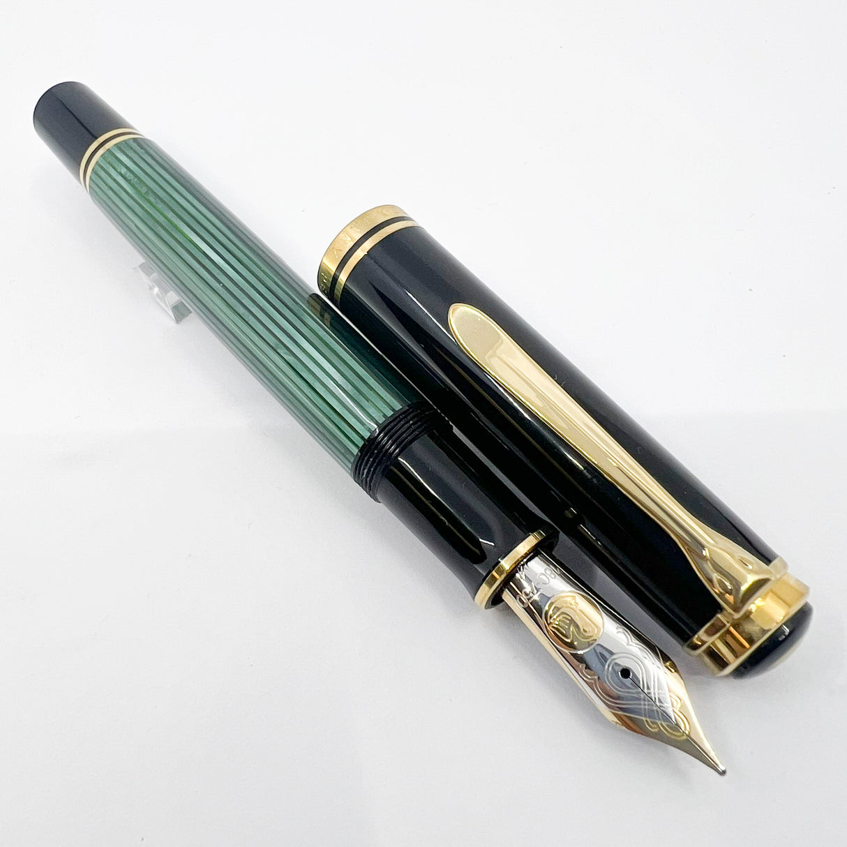 Pelikan Souveran Black/Green Striped M1000 Fountain Pen - Flexible Medium 18kt Gold Nib