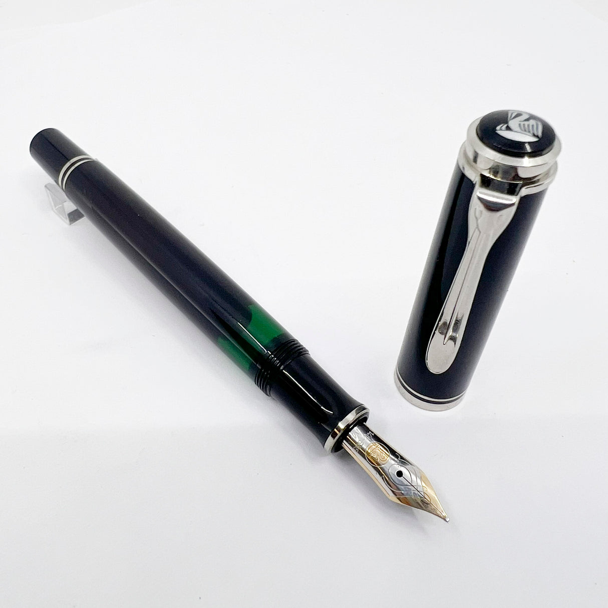 Pelikan M405 Solid Black Fountain Pen - Medium 14C Gold Nib