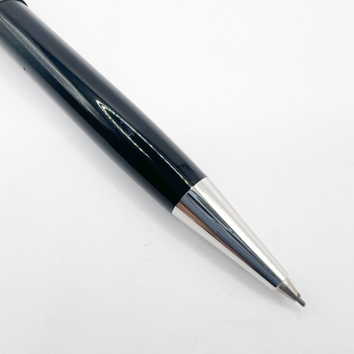Montblanc #P165 Classique Black Resin Mechanical Pencil 0.7mm - Platinum-Plated Trim