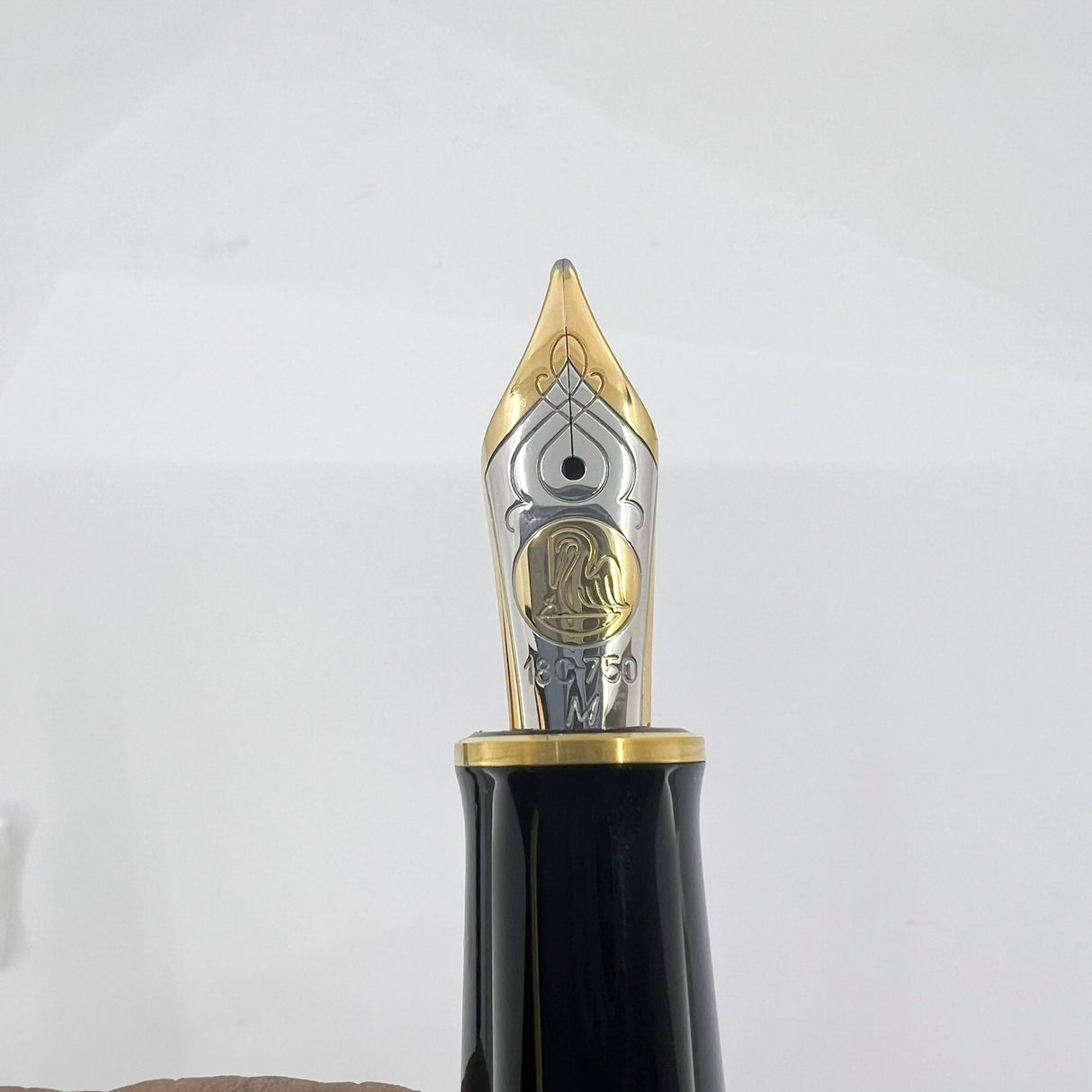 Pelikan M800 Black Cap/Blue Striped Barrel Fountain Pen - Medium 18kt Gold Nib