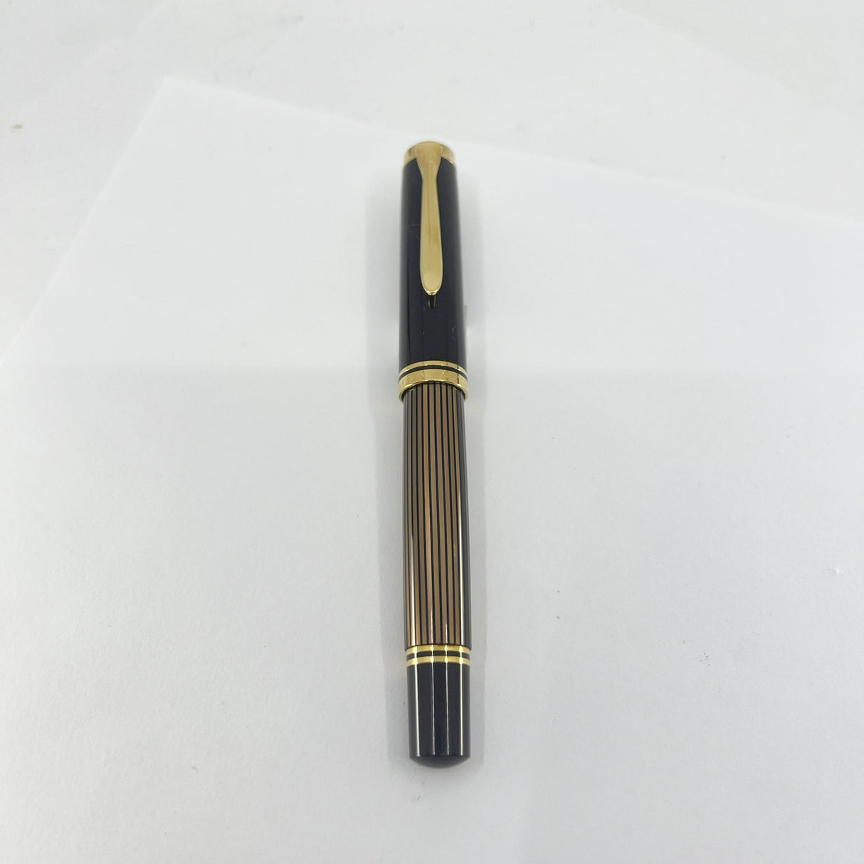 Pelikan M800 Brown Striped Barrel/Solid Brown Cap Fountain Pen - Medium 18kt Gold Nib