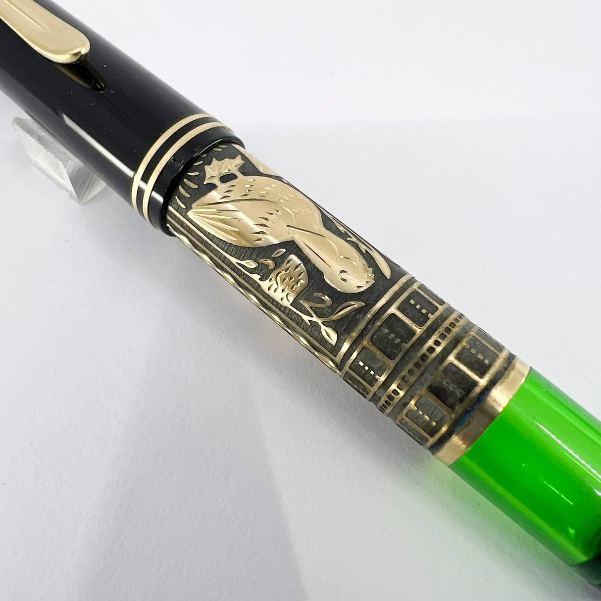 Pelikan M700 Toledo Fountain Pen - Extra Fine 18kt Gold Nib