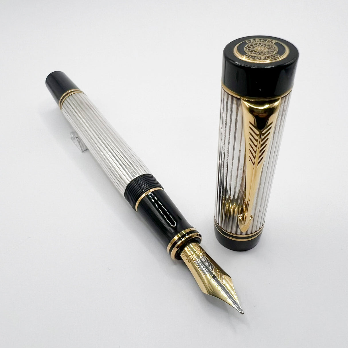 Parker Duofold Centennial (Largest Size) Sterling Silver Fountain Pen - Medium 18kt Gold Nib