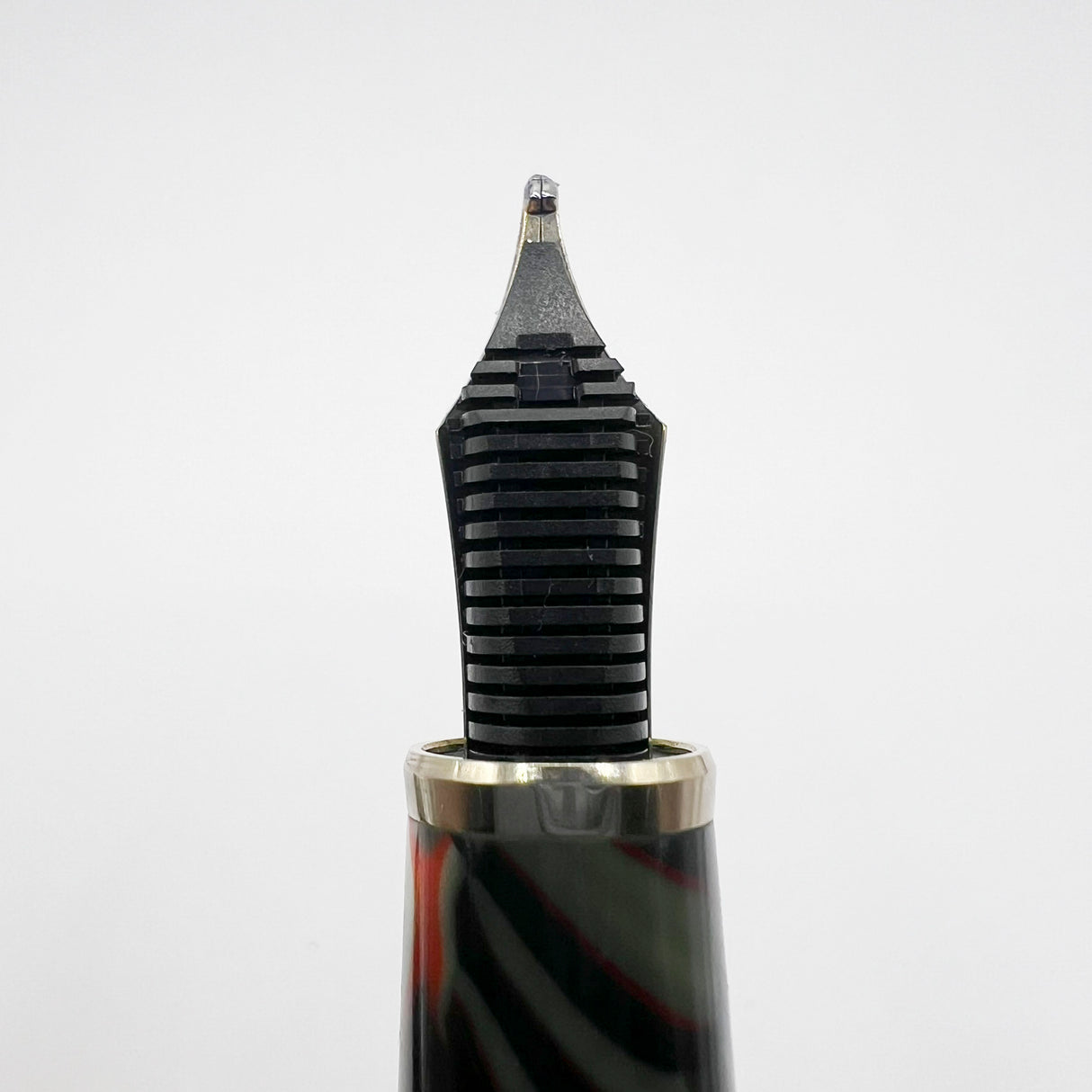 Classic Pens LB1 - The "Nagahara" by Sailor #96/100 - A Naginata Cross Emperor Broad 21kt Gold Nib (2003)!