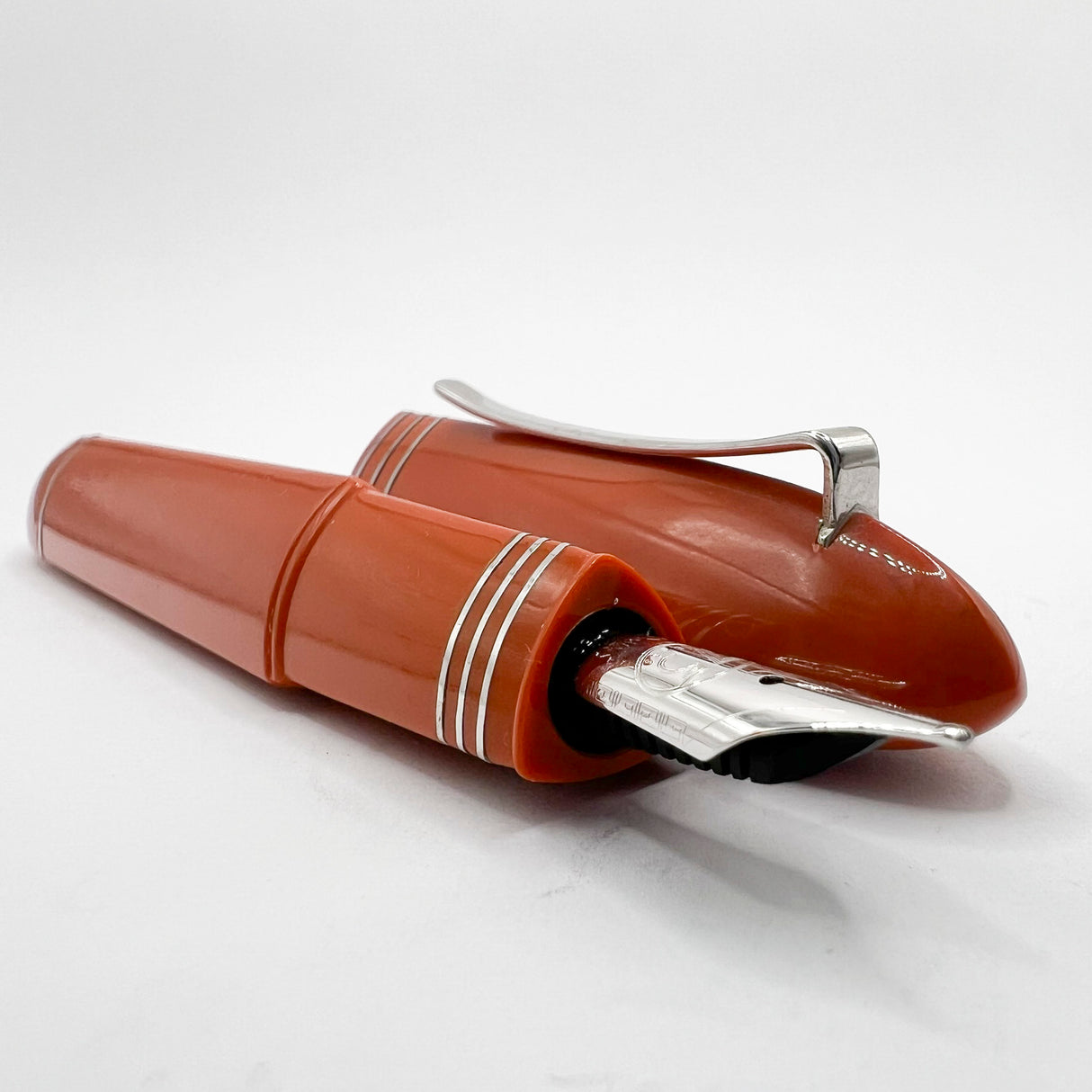 OMAS #360 for Armando Simoni Club Orange Triangulated Fountain Pen (Circa 1999) - Medium 18kt Gold Nib