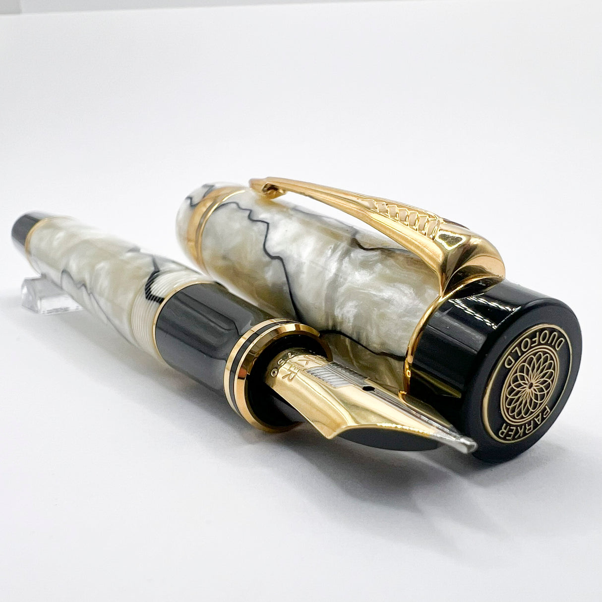 Parker Duofold Centennial (Largest) Lustrous Pearl & Black Fountain Pen - Broad 18kt Gold Nib