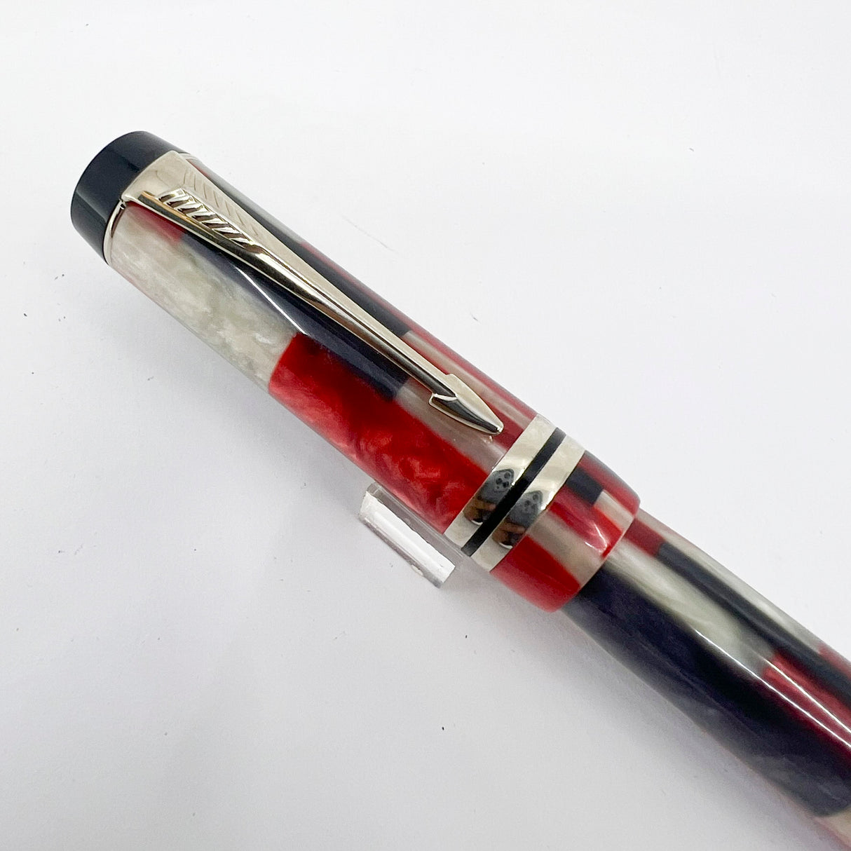 Parker Red Mosaic International Duofold Fountain Pen - Medium 18kt Gold Nib
