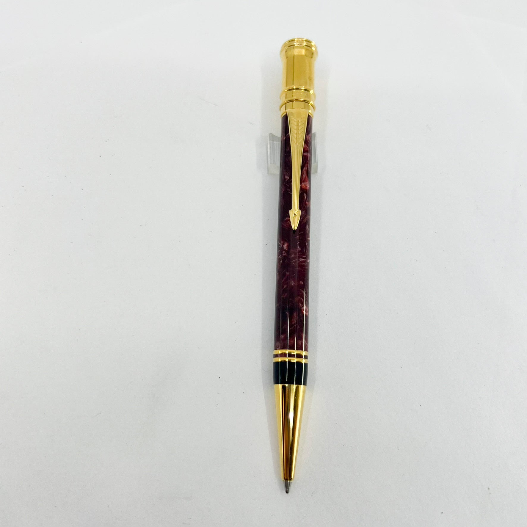 Parker Duofold Marble Maroon Ballpoint Pen - Circa 1991 – Fountain