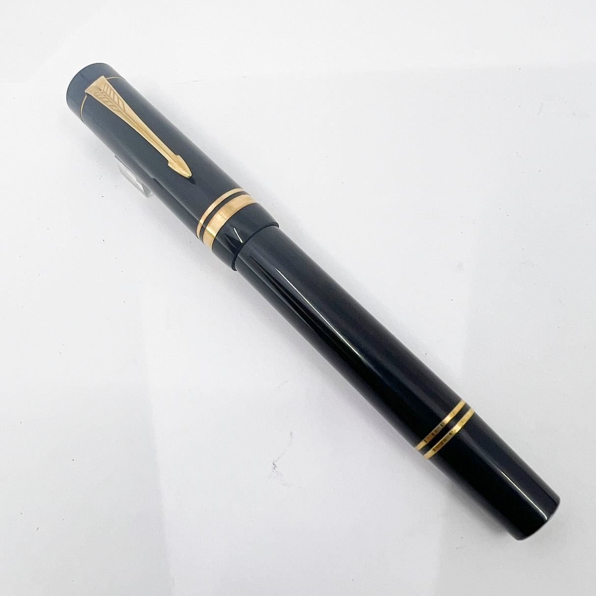 Parker Duofold Centennial (Largest) Black Fountain Pen - Broad Oblique #91 18kt Gold Nib (Circa 1989)