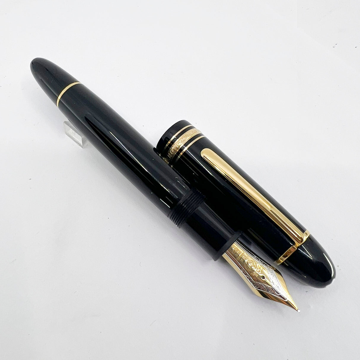 Montblanc Meisterstuck #149 Fountain Pen - Largest Of The Meisterstucks - Medium 18kt Gold Nib - MINT!